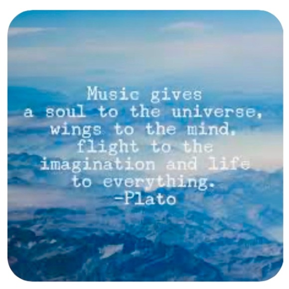 🦋Meet your Posher, Katy🦋 - Picture 10 of 12